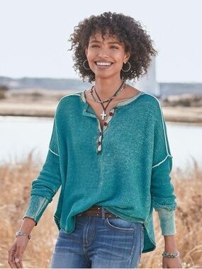 Sundance Gentry Henley in Teal